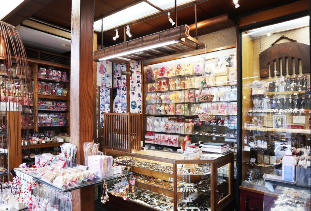 つげ櫛 京都十三や｜舞妓の御用達｜KYOTOT T5