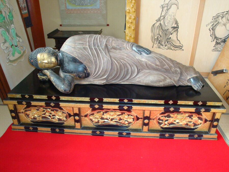 木造 釈迦涅槃像 – 茨城県教育委員会