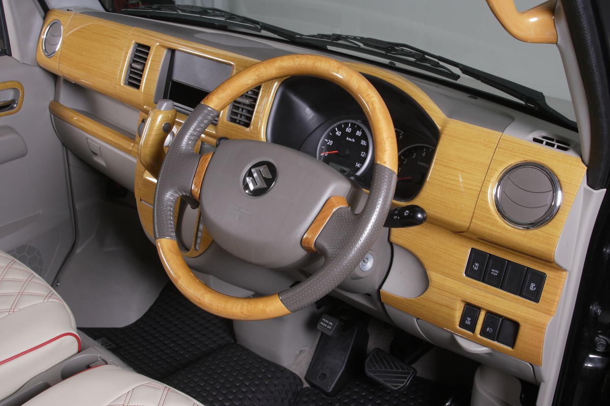 SUZUKI 64系 スズキ エブリイ ワゴンDA64 インテリアパネル 黒木目