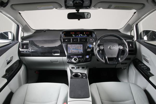 インテリアパネル 32P -プリウスα ZVW40/41W TOYOTA車 | ハイ