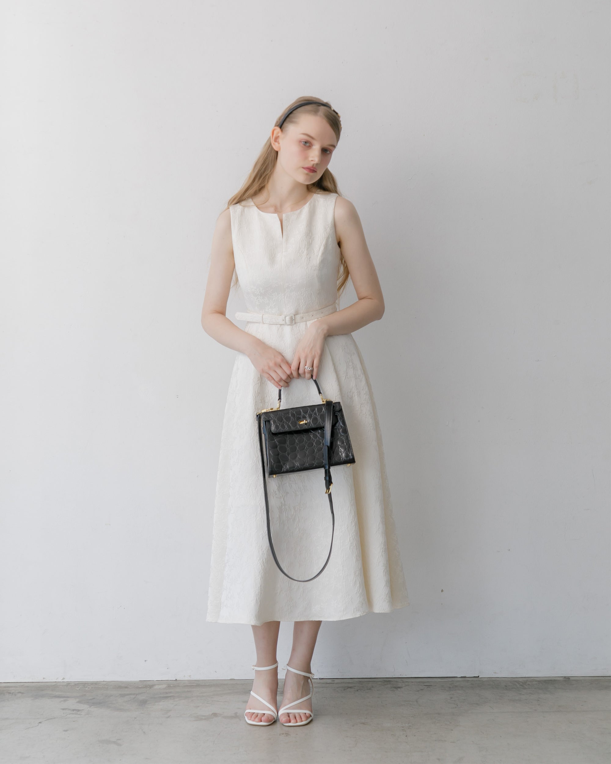 ノースリーブジャガードフレアワンピース – La lune