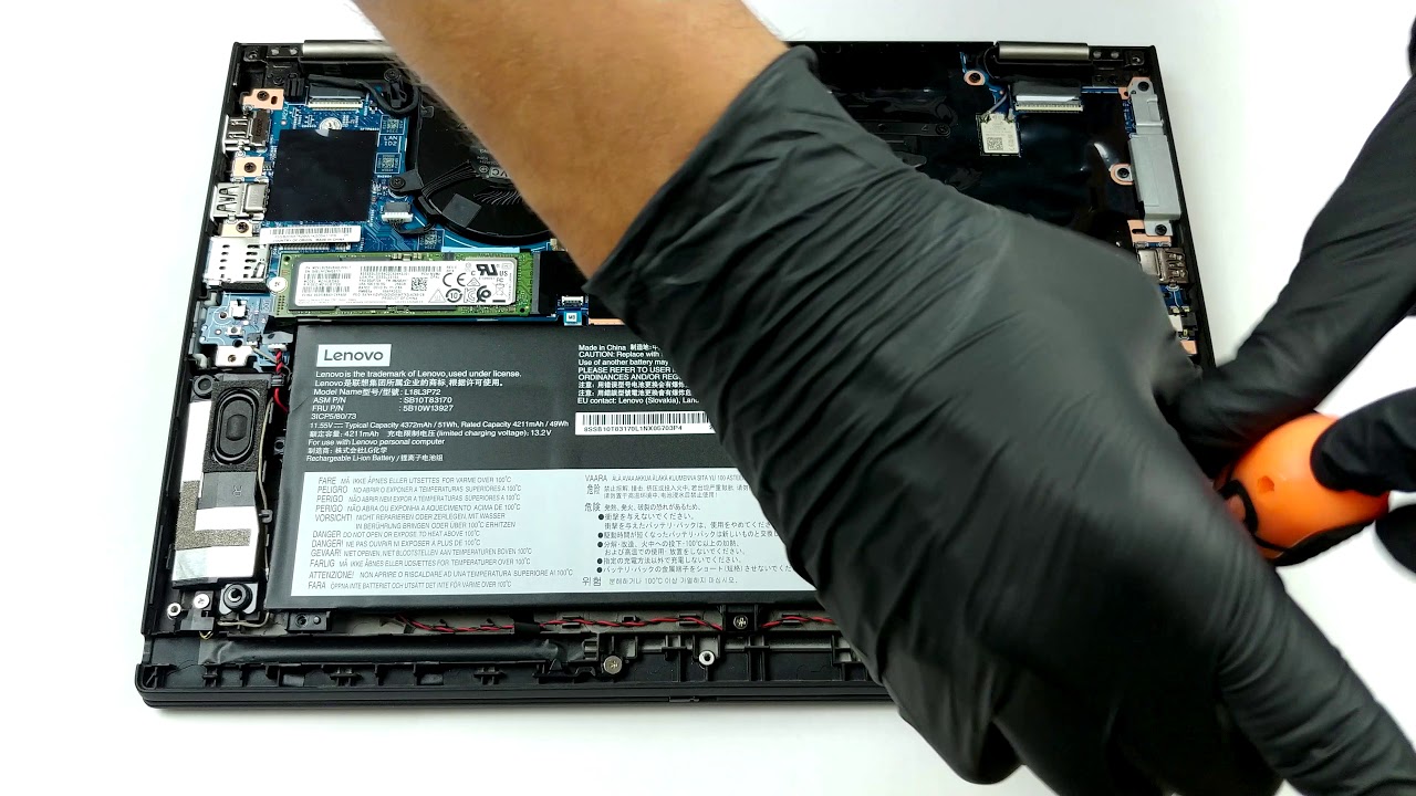 Inside Lenovo ThinkPad X13 Yoga - disassembly and upgrade options