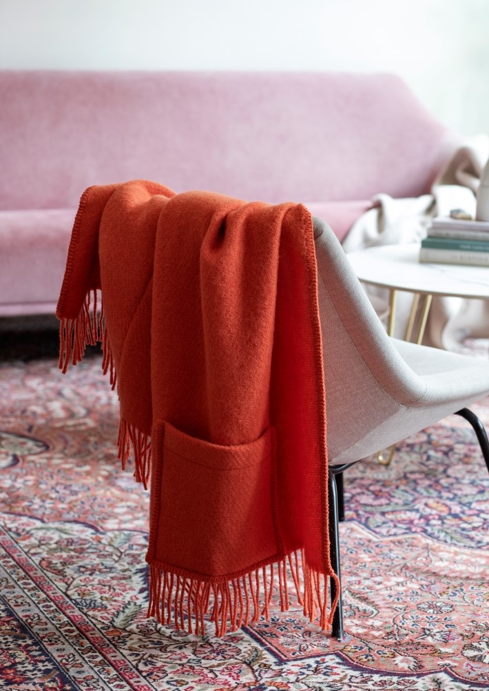 UNI pocket shawl（orange） – LAPUAN KANKURIT（ラプアンカンクリ）