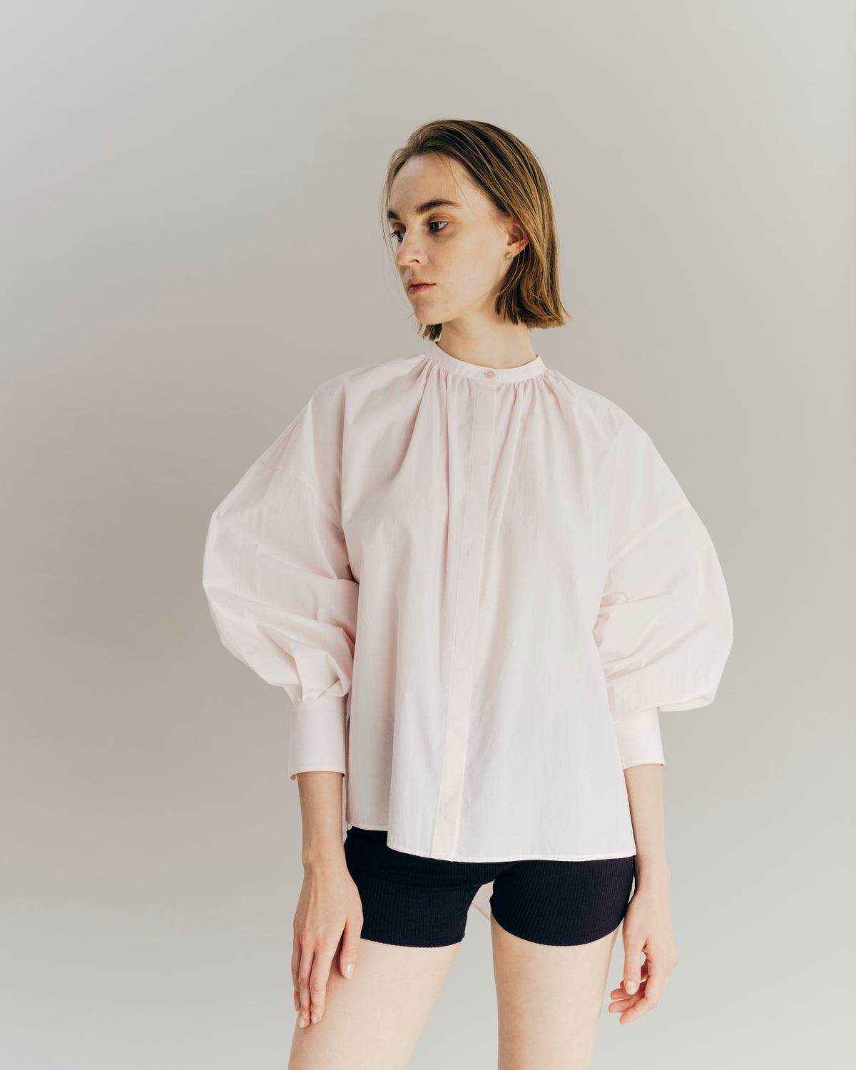 Volume sleeve Typewriter shirt – L'AUBE BLANC