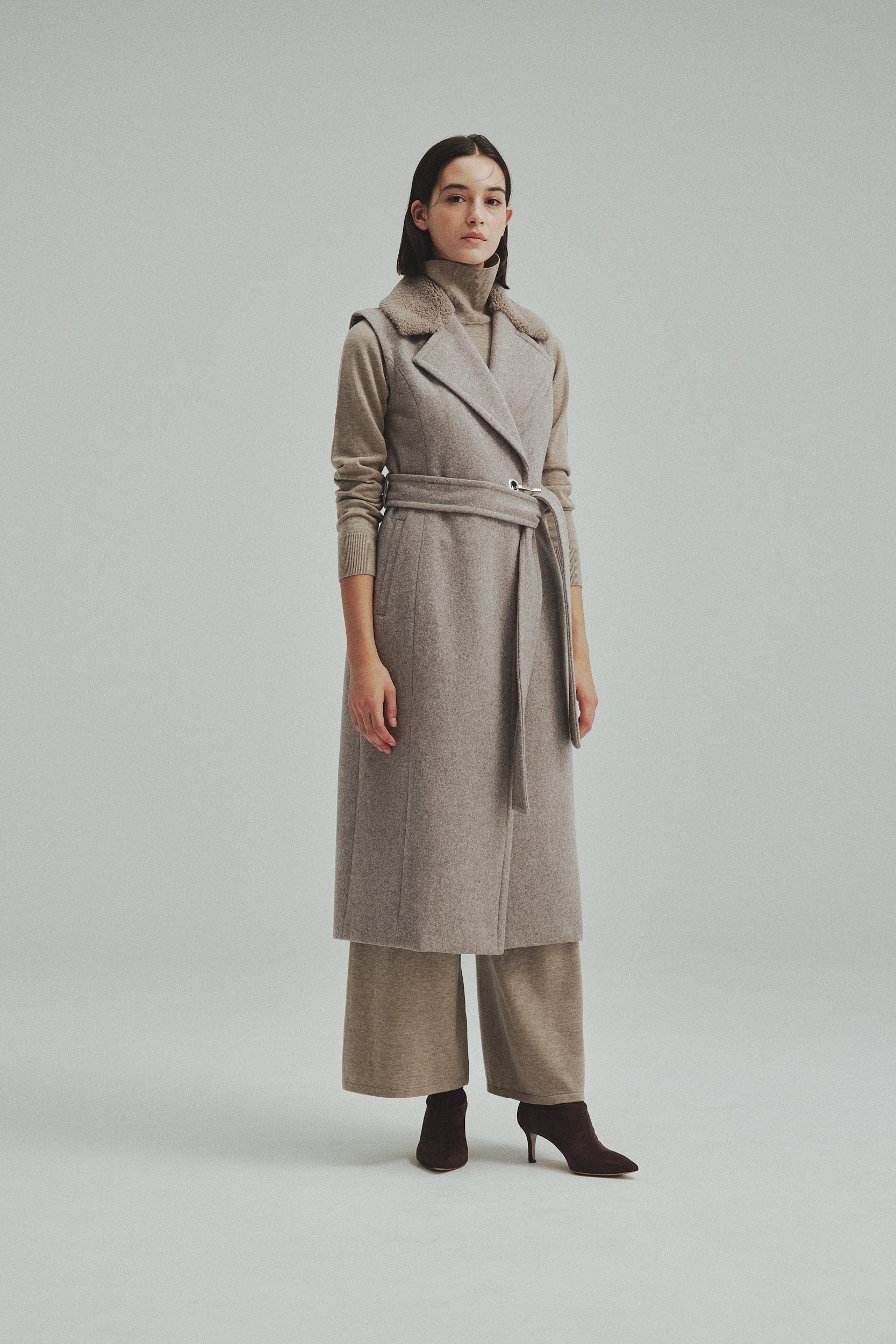 Belted Wool long gilet – L'AUBE BLANC