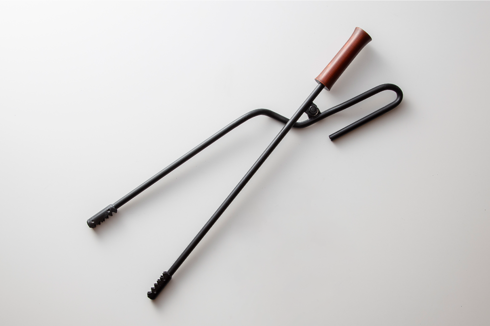 LGASIA】多機能薪バサミ炎群（homura）グリップ赤漆タイプ — LGASIA