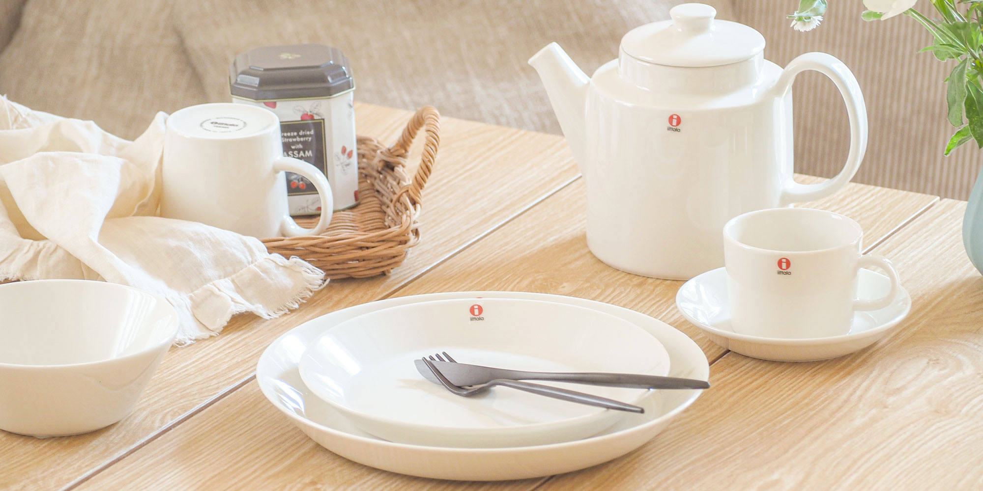 イッタラ（iittala） タイカ ブラック サービングプレート 41cm