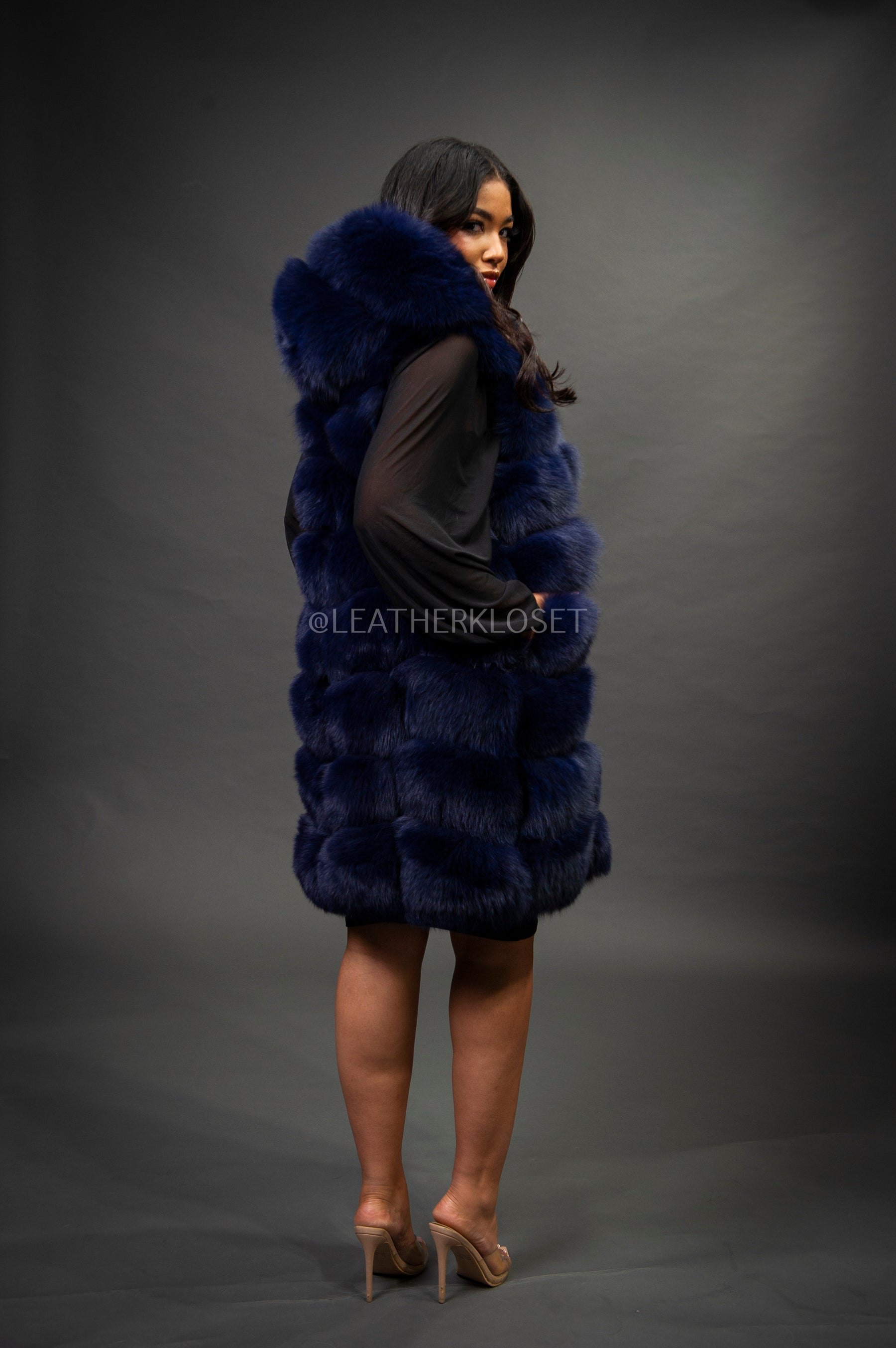 Women's Mia Fox Fur Vest With Hood [Navy] – LeatherKloset