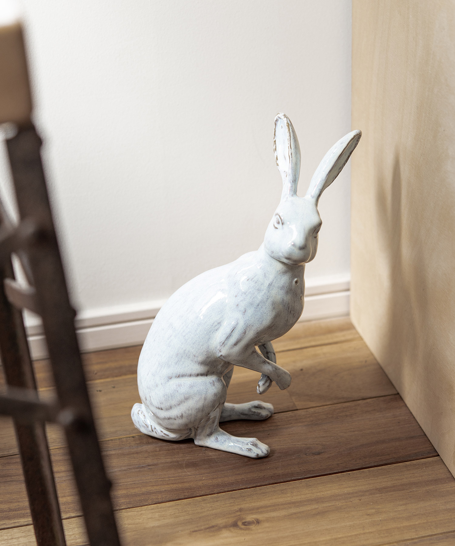 Curious Hare – ヤナカーン - LEBENSFARBE レベンスファルベ – アート