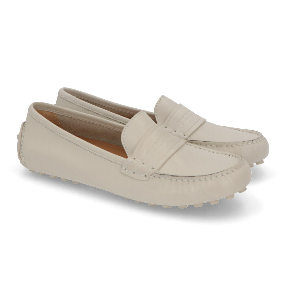 FERRAGAMO クリーム色 ローファー – LE CHIEN