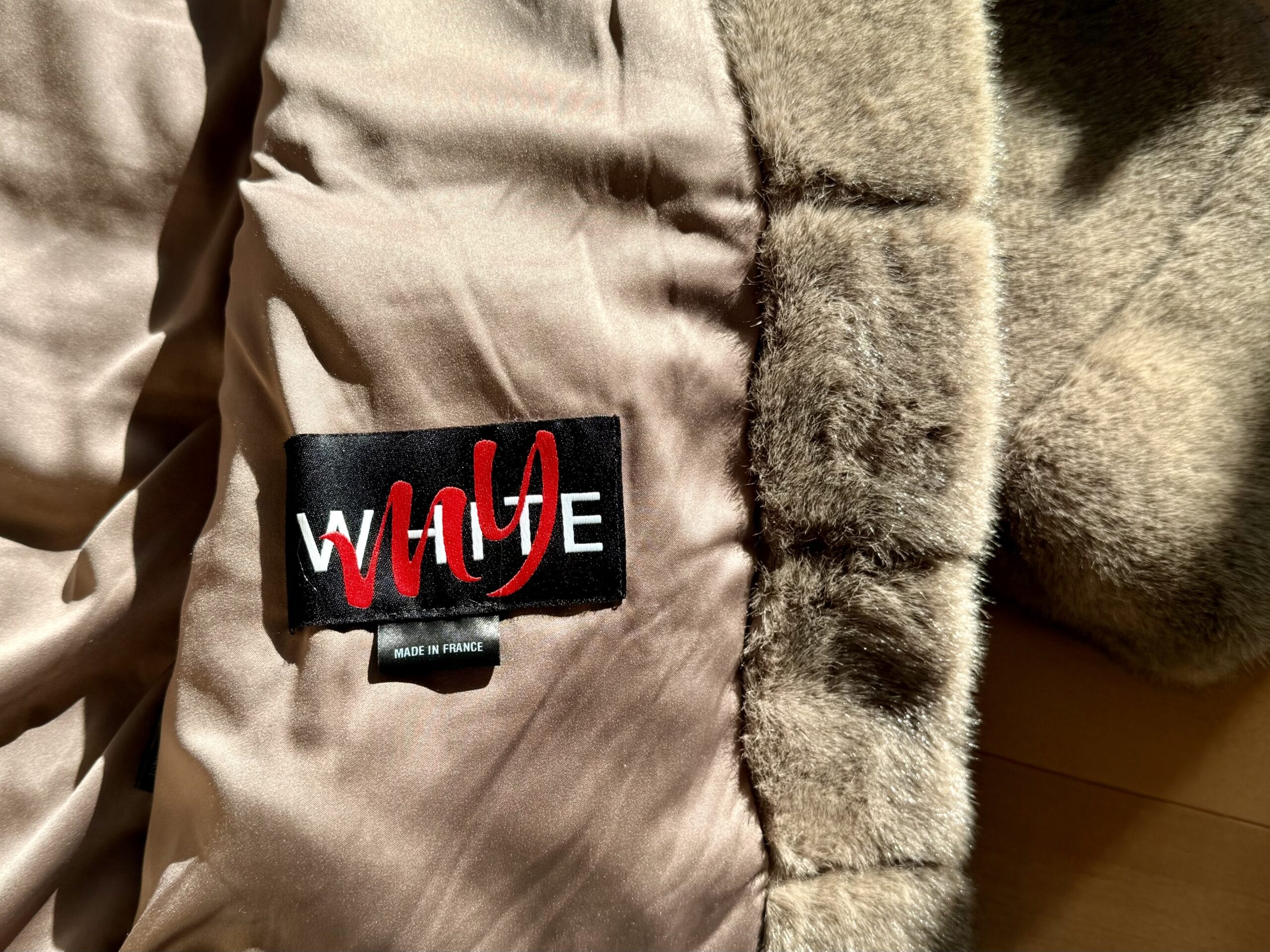 今年購入したコート【Deuxieme Classe】MY WHITEブルゾン。エコファー