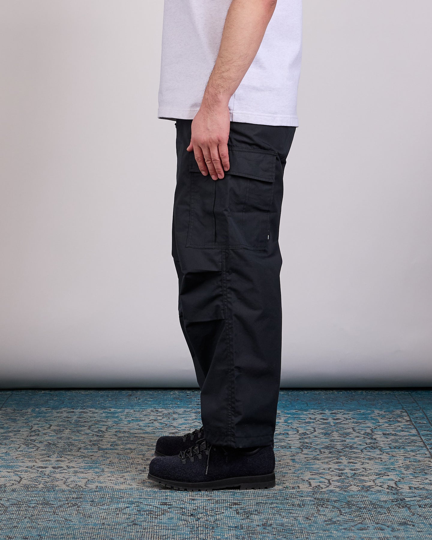 WTAPS MILT0001 NYCO Weather Cargo Pant Black – LESS 17