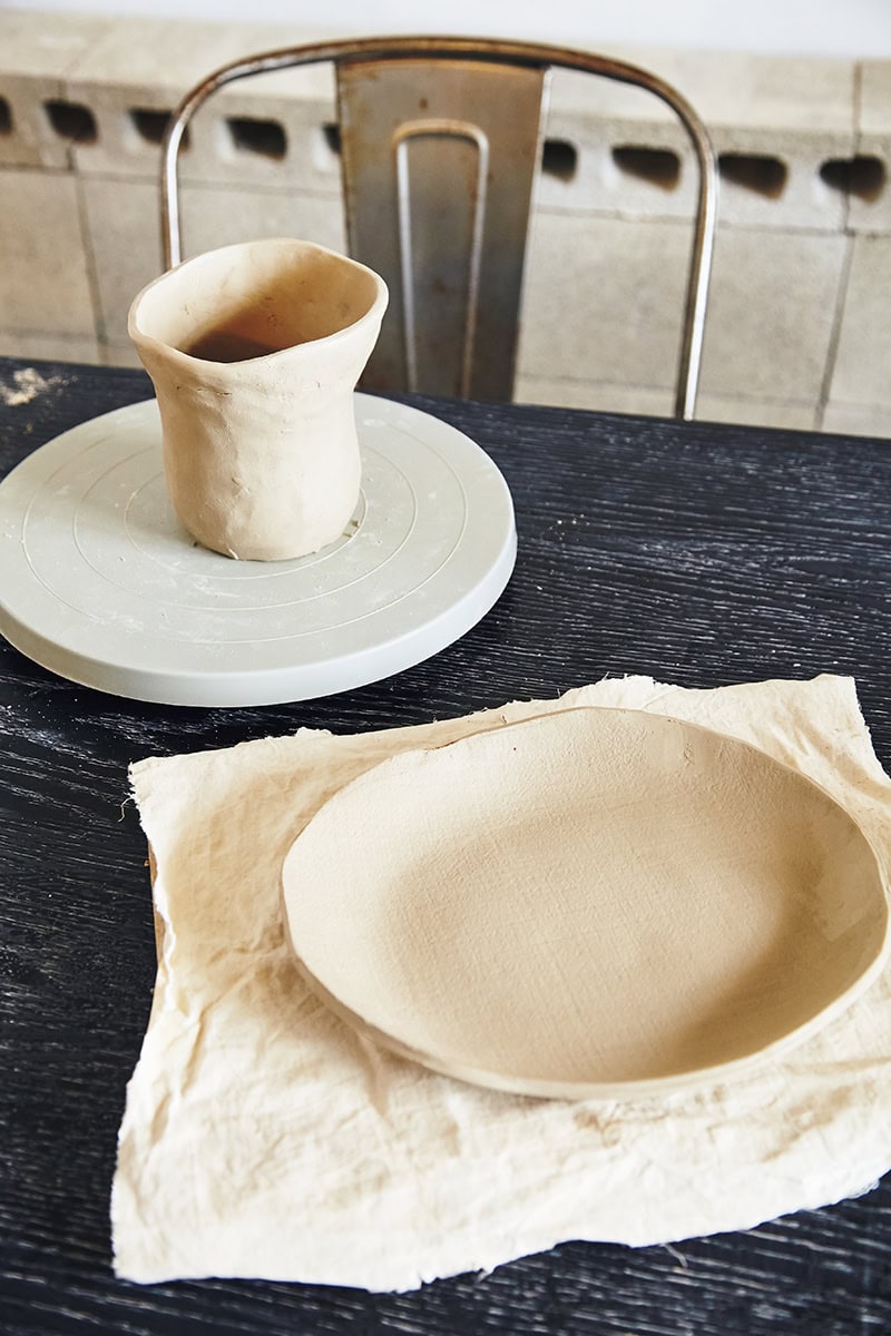 韓国 現代作家【金益寧】白磁 飾り皿 大皿 コンテンポラリー 【公式通販】