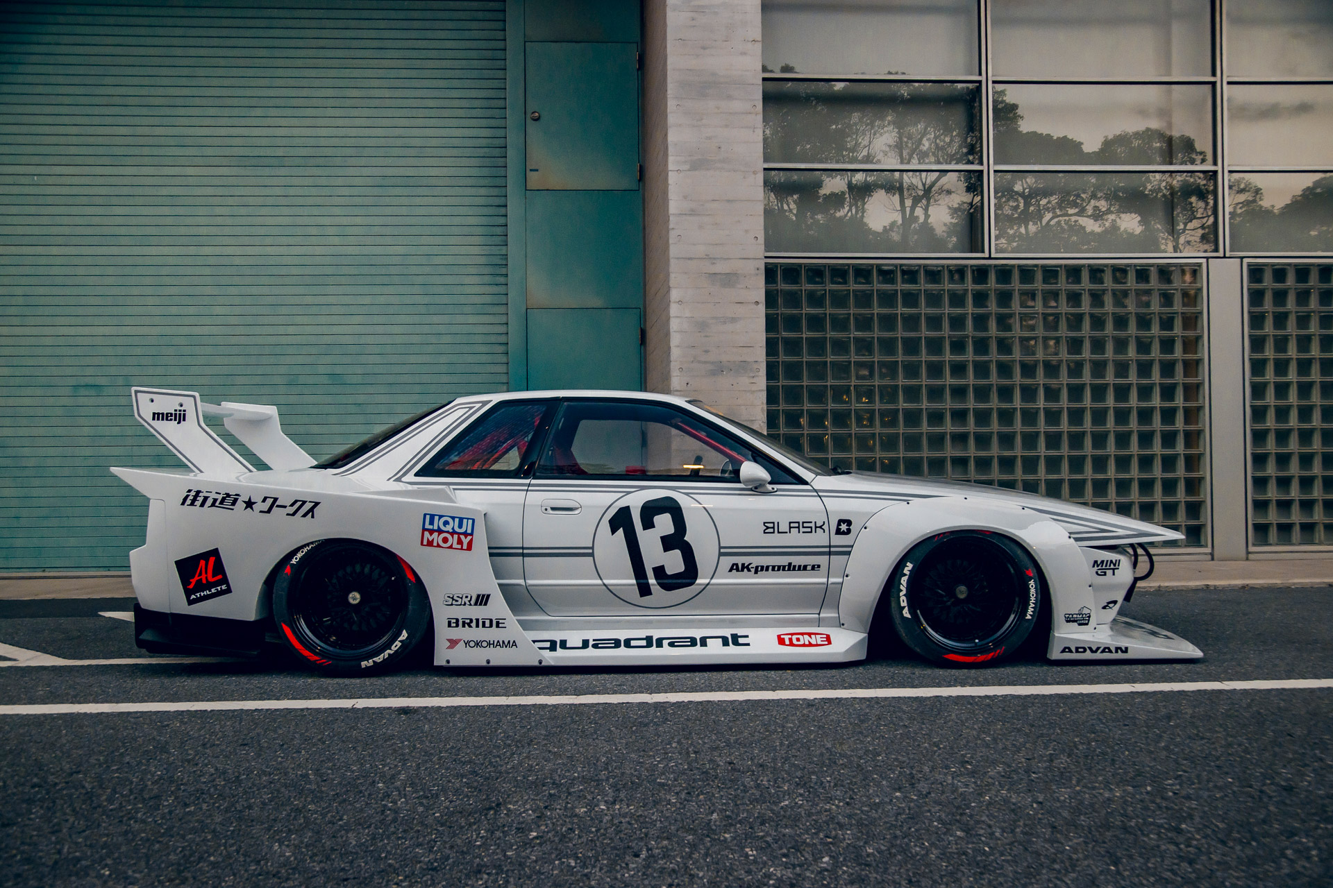 LB-KAIDO WORKS NISSAN R32 SKYLINE - LIBERTY WALK | リバティーウォーク