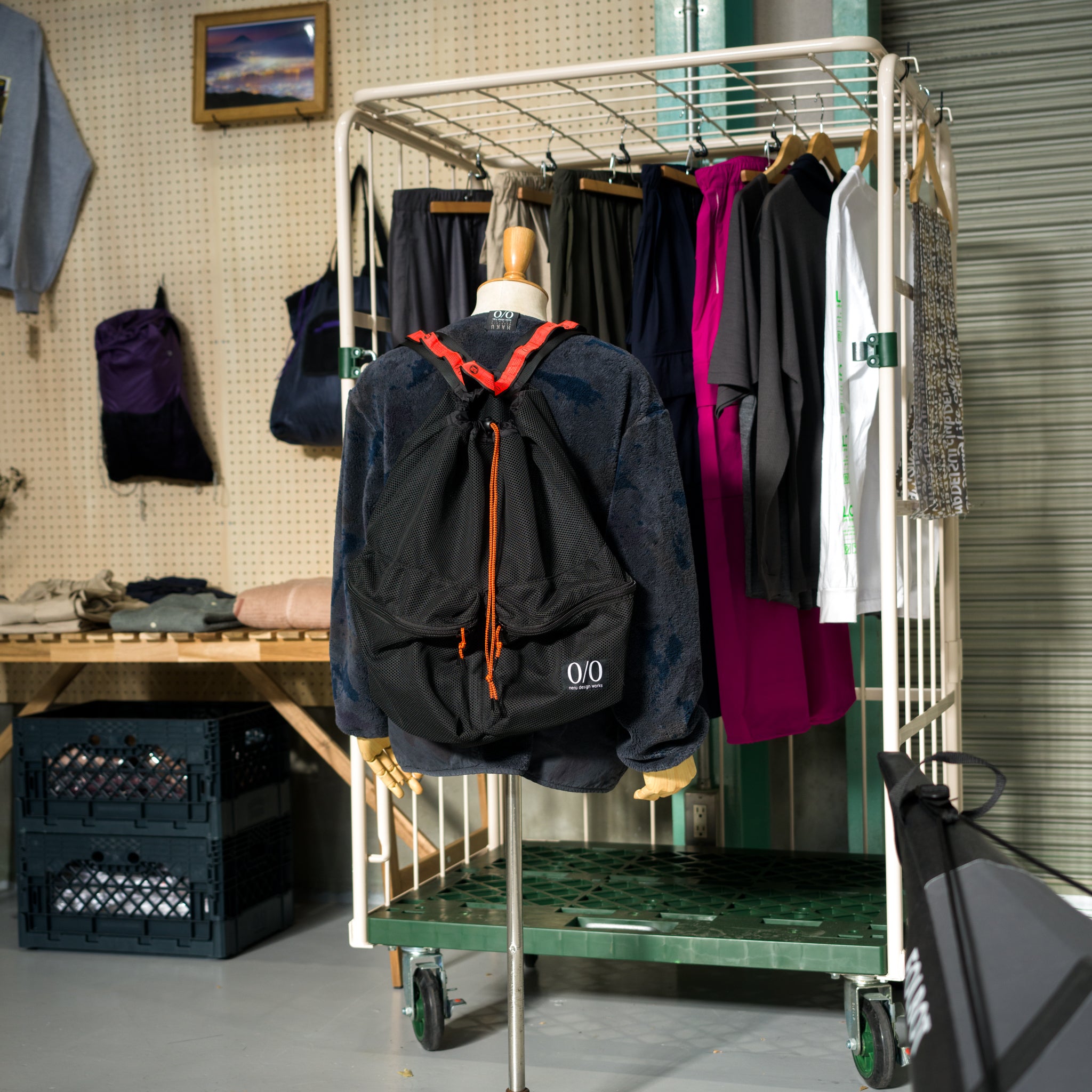 weekender × neru design works – LOG