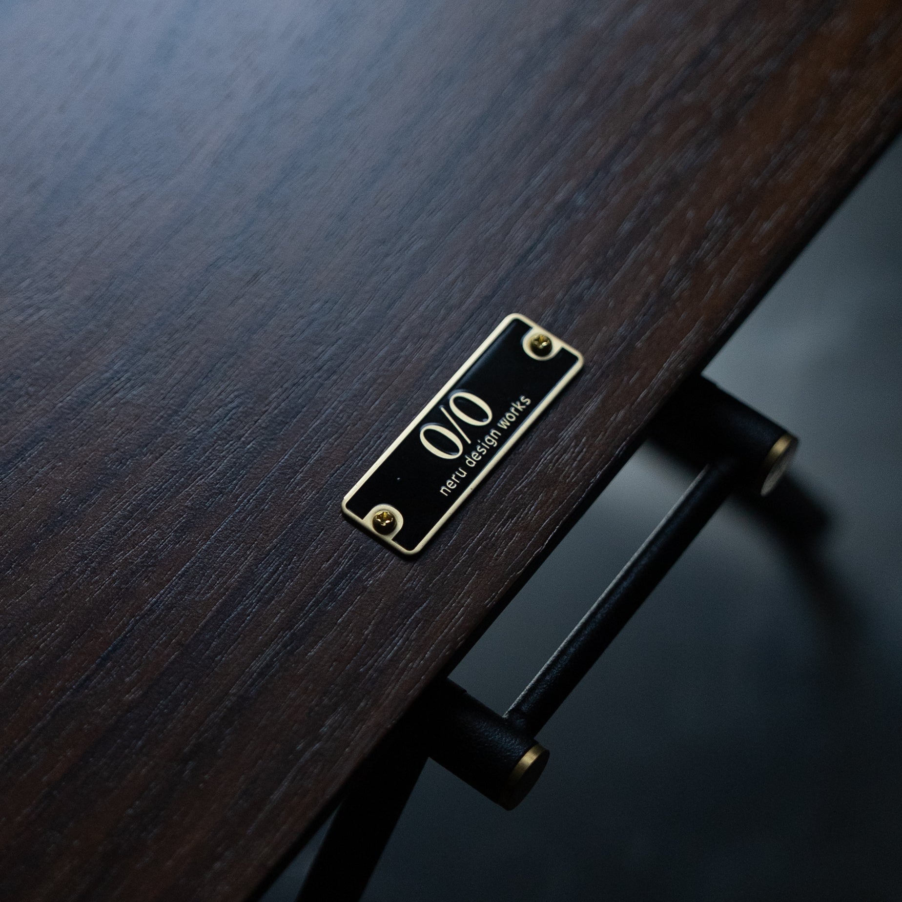 抽選販売】Butterfly table neru ver Sサイズ – LOG