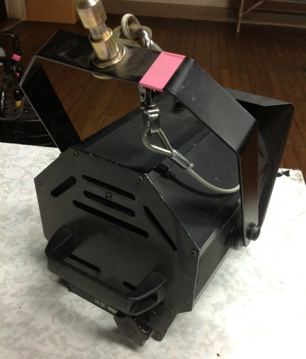 松村電機 FS-6 500Wフレネルレンズスポットライト | 照明機材の盛り合わせ