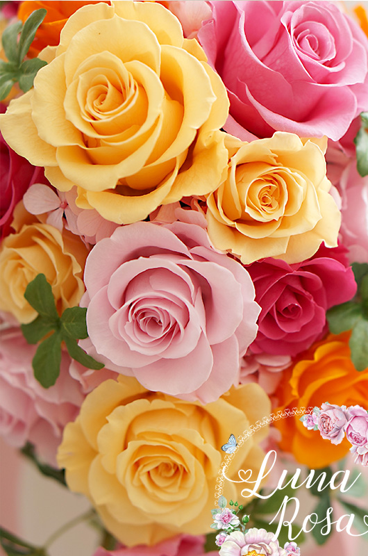 ピンク×オレンジのバラのキャスケードブーケ【プリザーブドフラワー】C-065