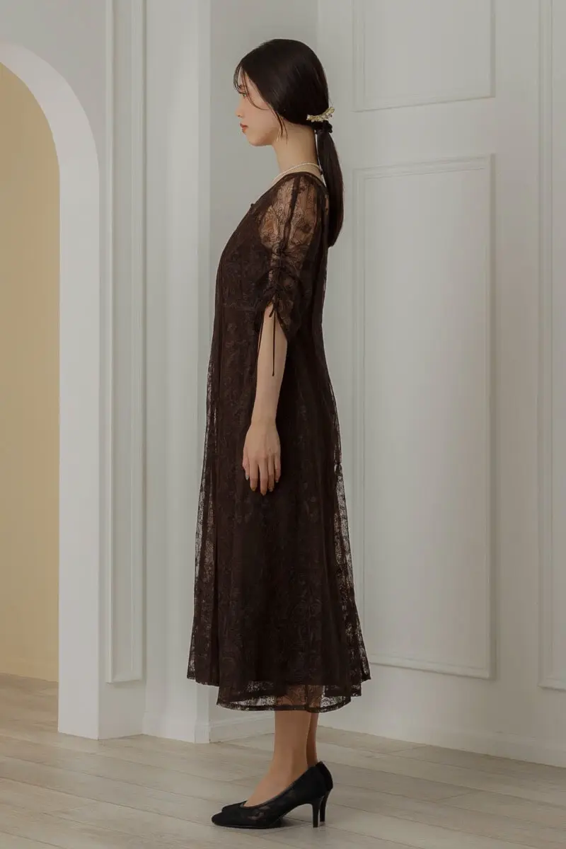 ブラウンのエンブロイダリーレイヤードドレス | Dorry doll | M