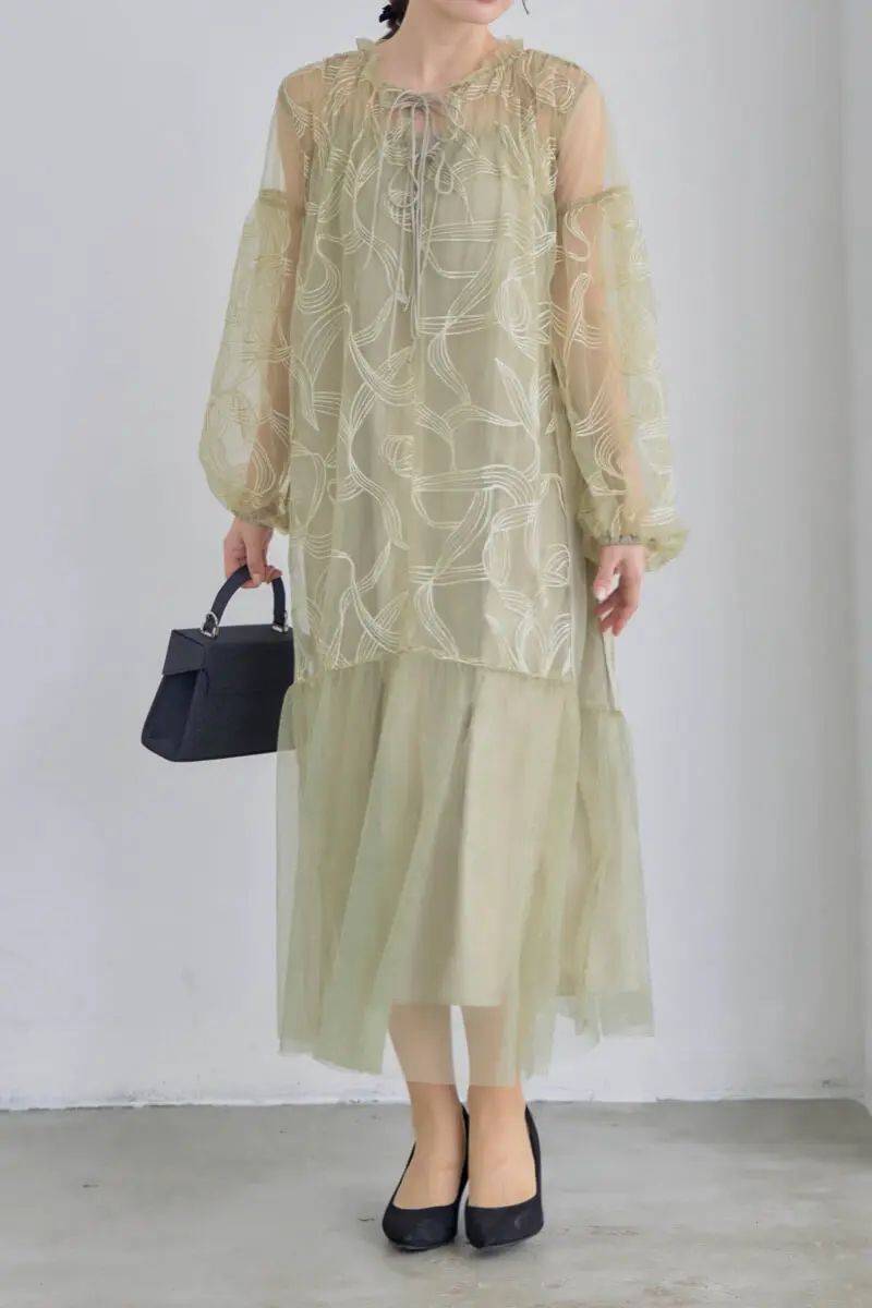 グリーンのリボンエンブロイダリーレイヤードドレス | Dorry doll | M