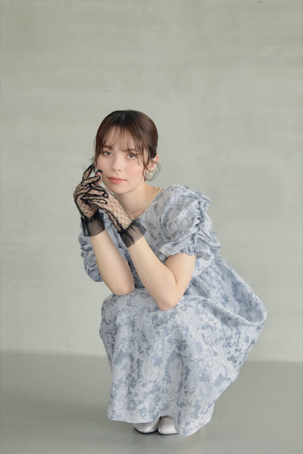 ピンクのバブルスリーブジャガードドレス | ANDRESD | M～マタニティ