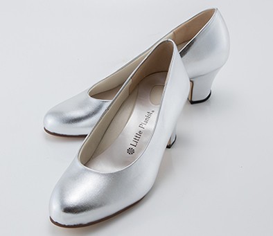 ピアニスト用ピアノシューズ ヒール高5cm（シルバー）婦人用（22.0