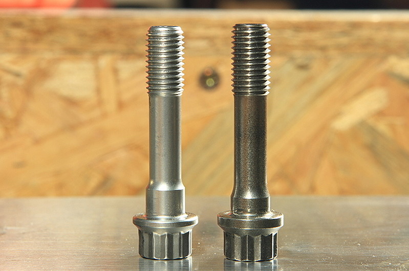 ARP vs キャリロ 超高級ボルト : SECRET BASE RACING