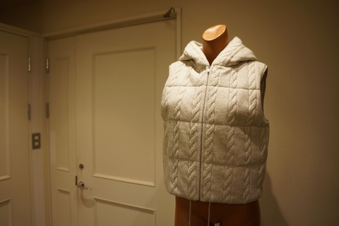 DUAL VIEW（デュアルヴュー）ケーブルニットダウンベスト : mode shop