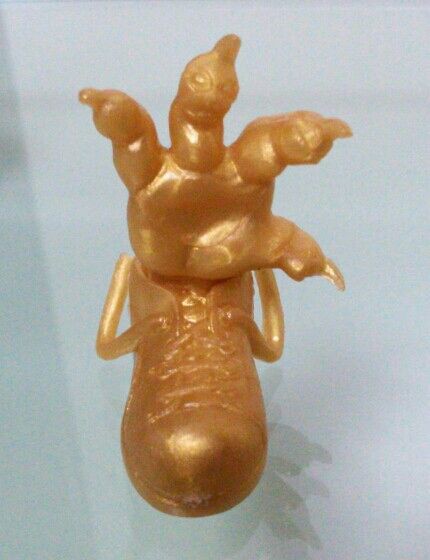 金色の消しゴム キン消し ガン消し 聖闘士星矢 スーパーマリオ ゲゲゲ