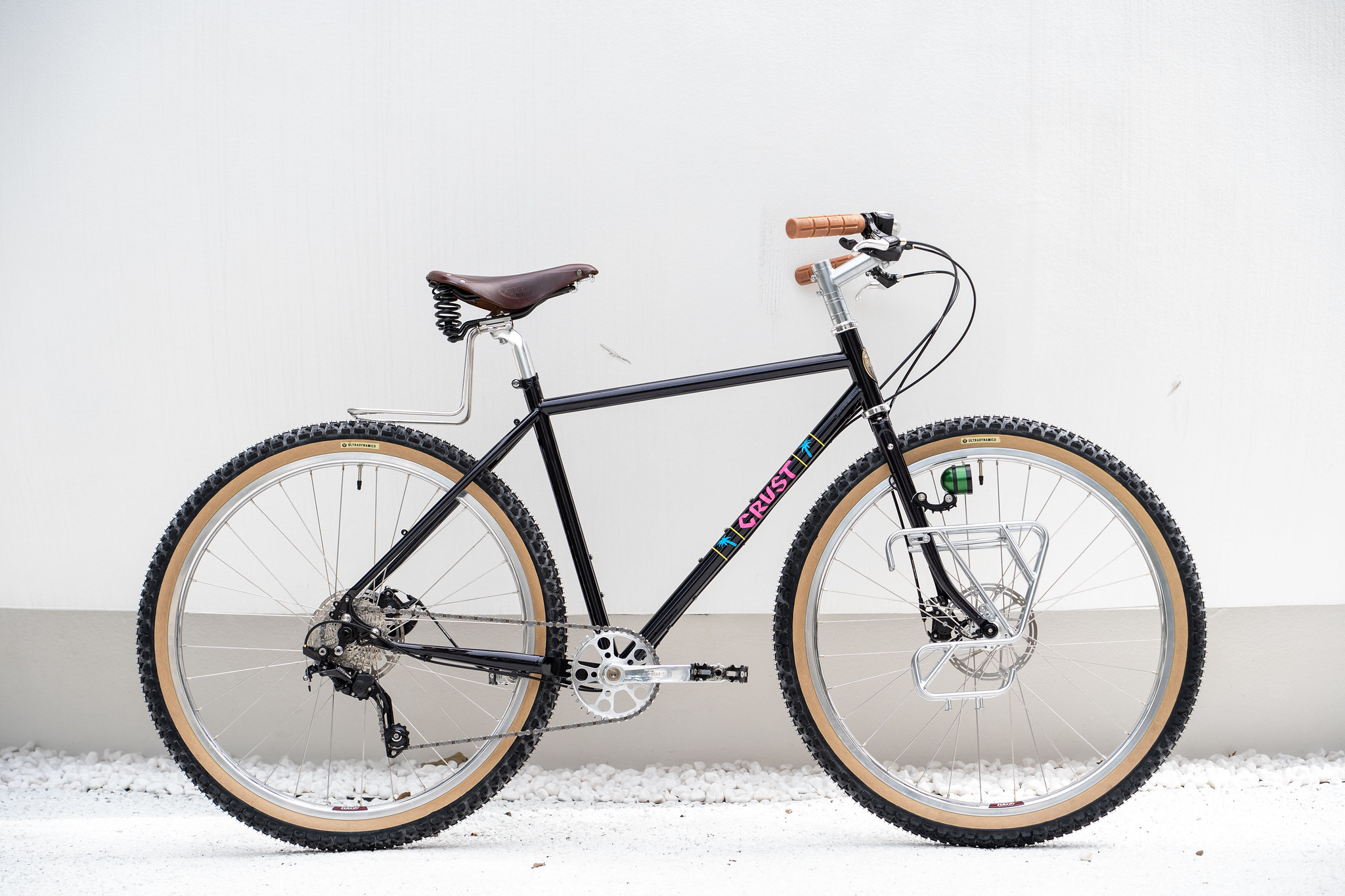 NITTO* S-rack (black) - BLUE LUG GLOBAL ONLINE STORE