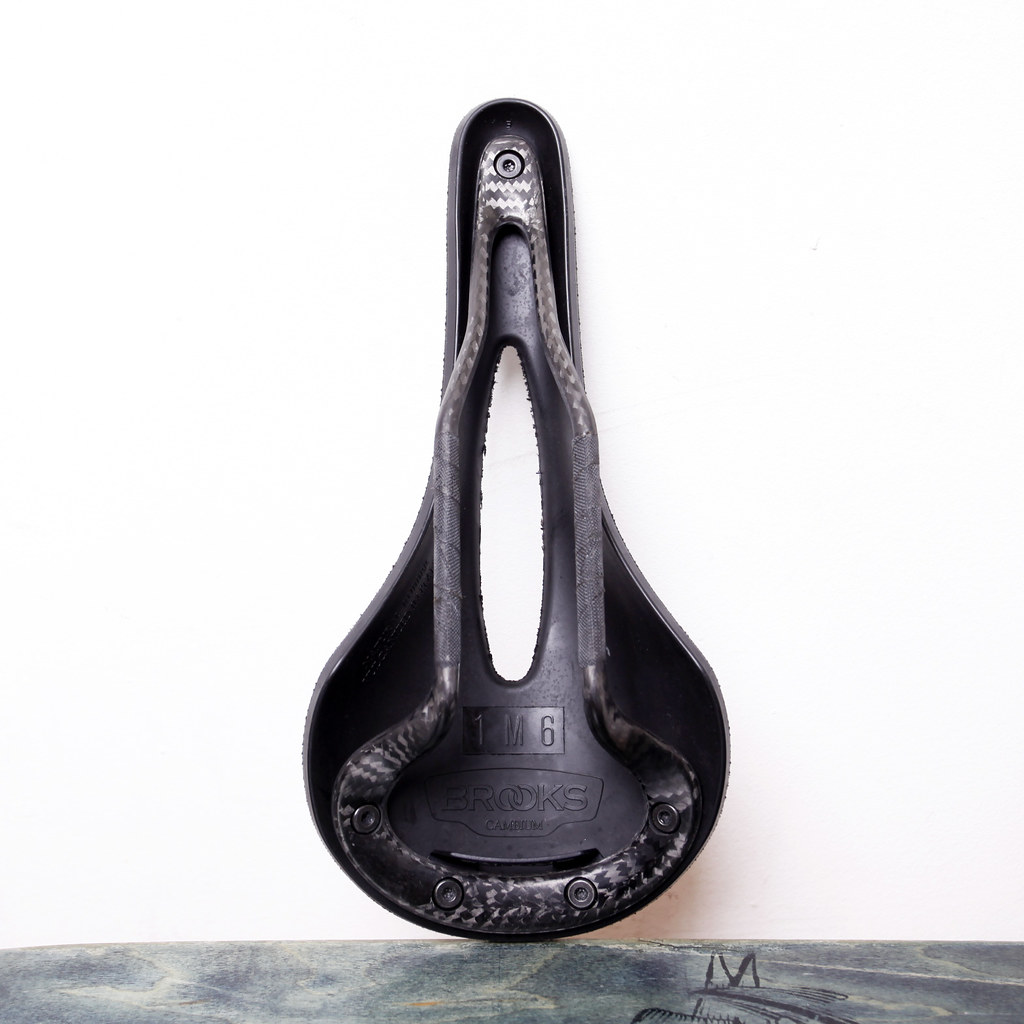 BROOKS / Cambium C13 Carved - Above Bike Store