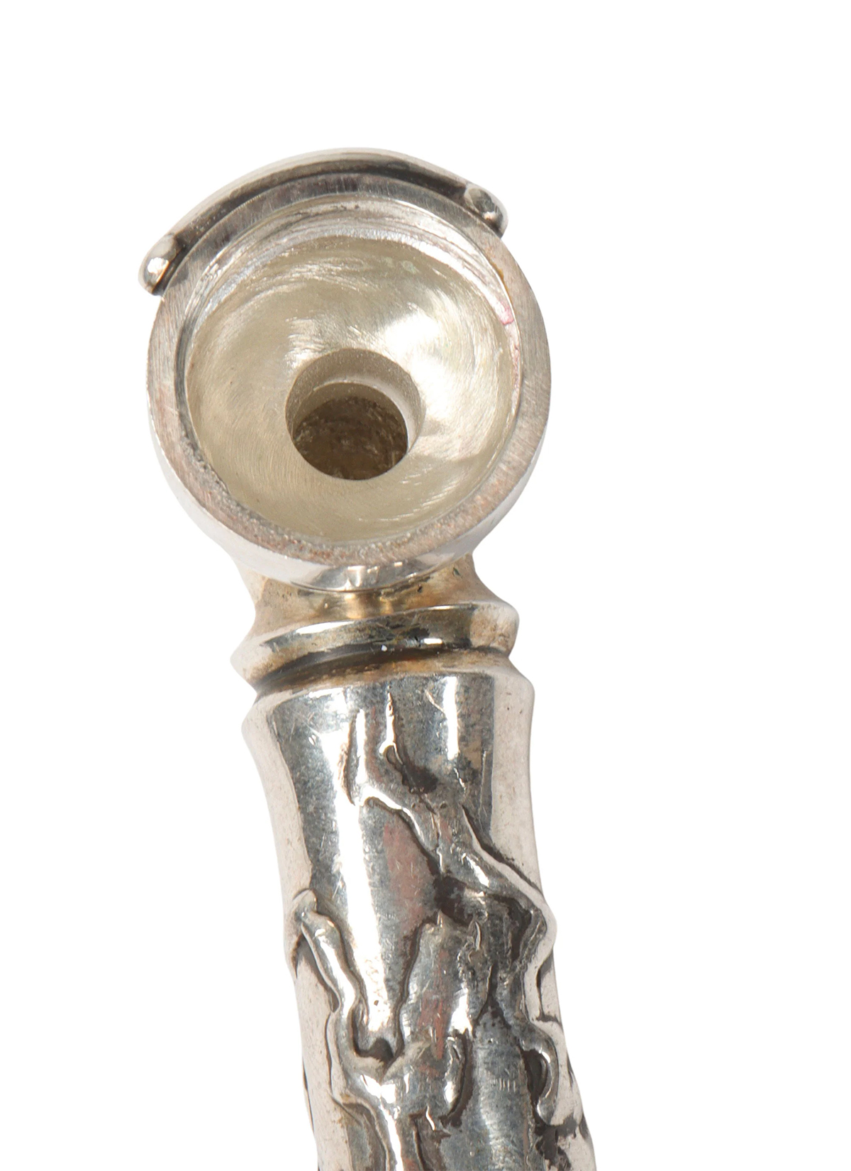 閲覧注意】アレの形をしたクロムハーツのパイプが発売中 – 時代を超え