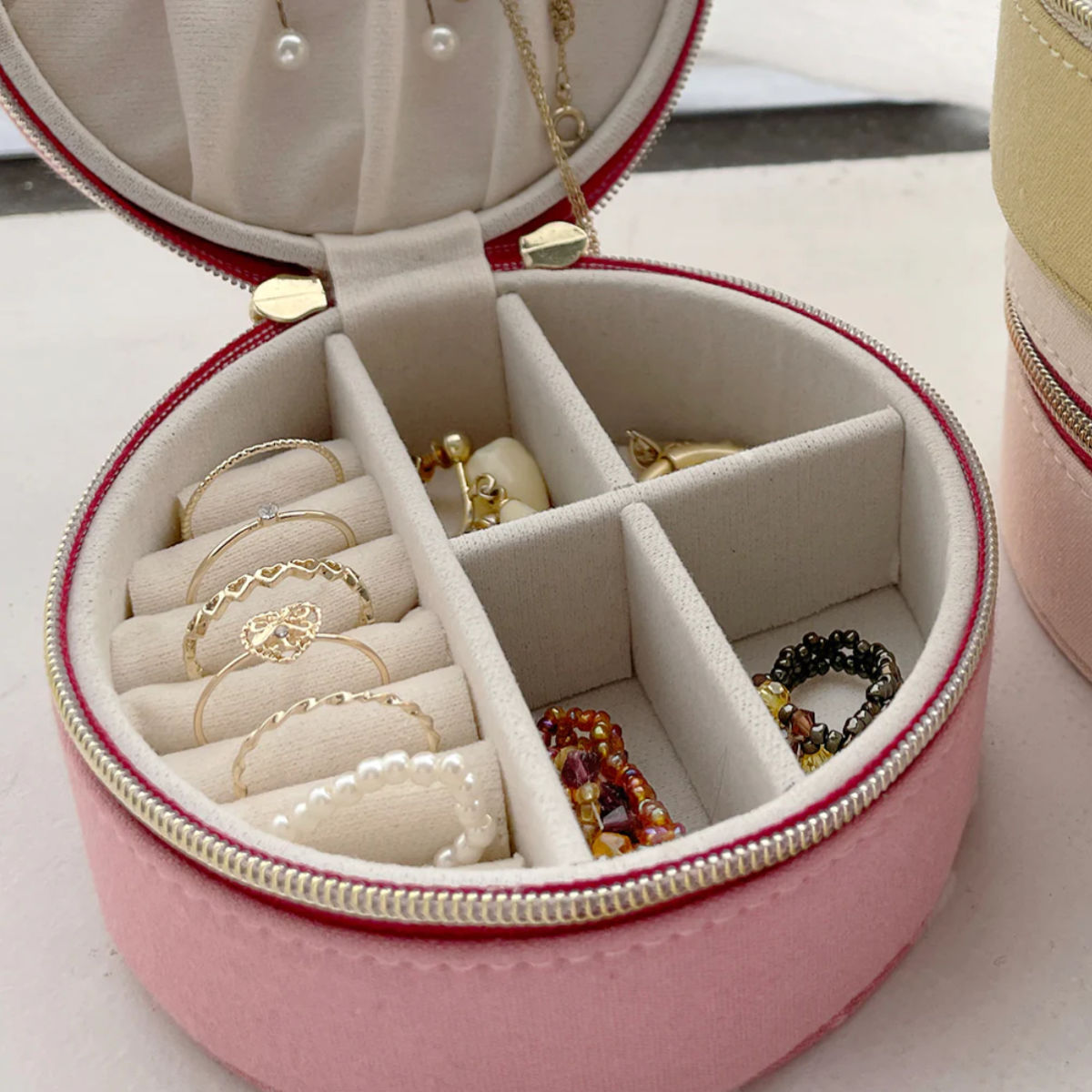 ジュエリーボックス ウィンキーラウンドジュエリーBOX （ ジュエリー