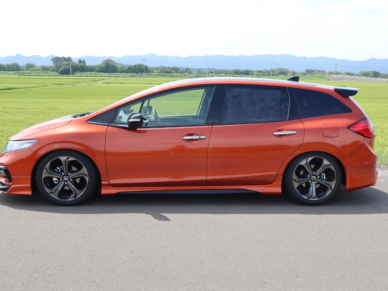 ジェイドの車高調整・ジェイド・無限・BLITZ・車高調に関するカスタム