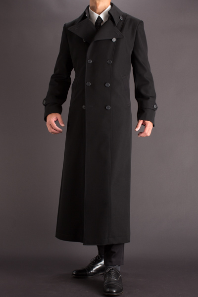 ひざ下まである男性用のロングコートなら「uenoya」にお任せください