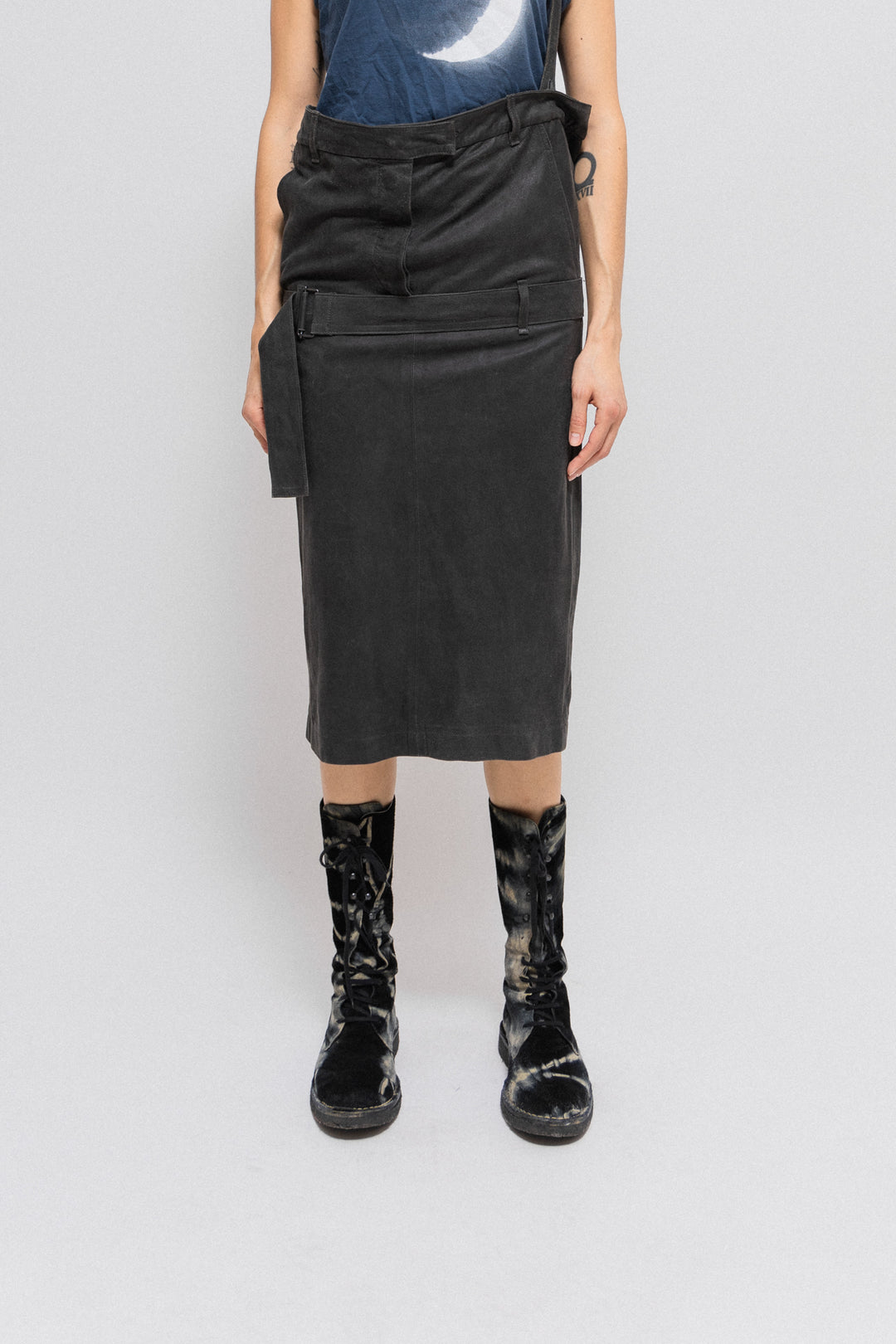 ANN DEMEULEMEESTER - FW03 Leather skirt with waist and shoulder