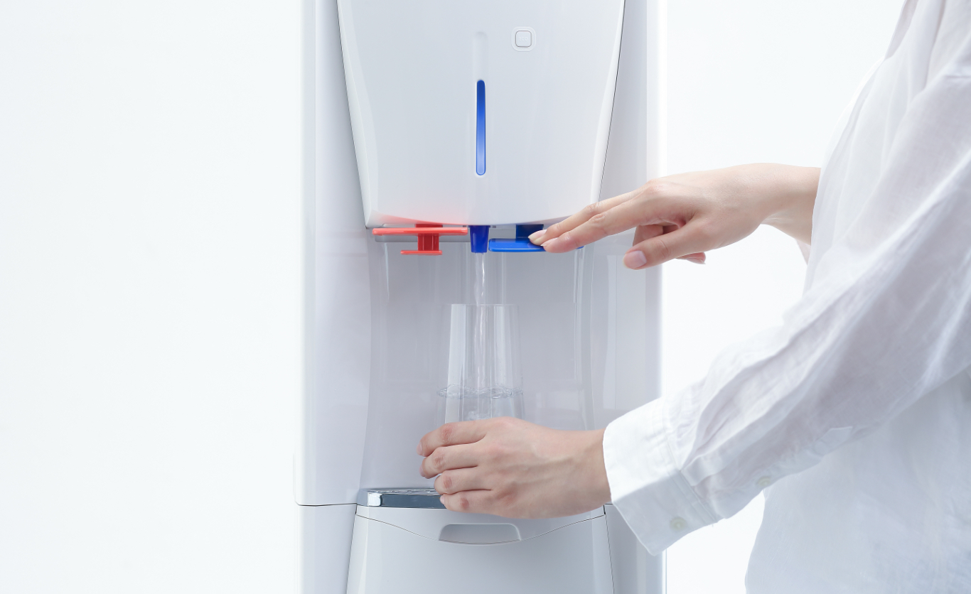 リフィルサーバー | 水道水浄水型ウォーターサーバーLocca【公式】