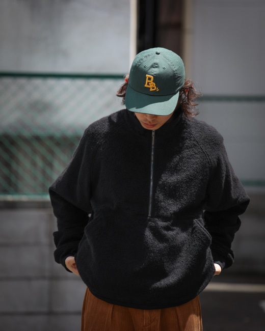 山内 ヤクシープパイル・ジッププルオーバー [boa black]