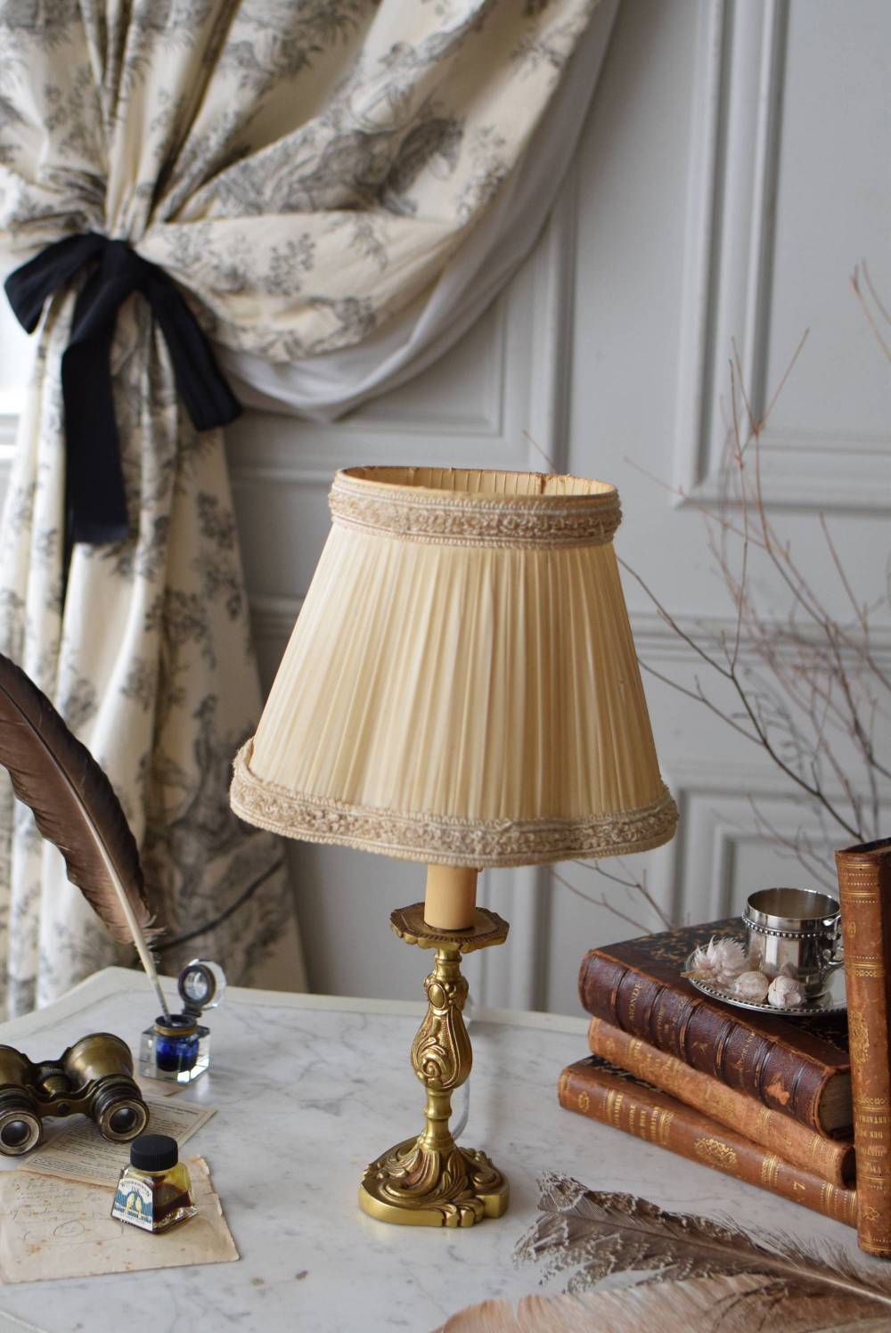 スタイルフランス テーブルランプ 卓上照明 フランス輸入 クラシック