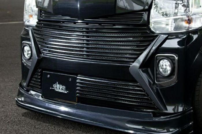 SHINKE】エブリイワゴン用フェイスマスク DA17W系用【ジュファーレ