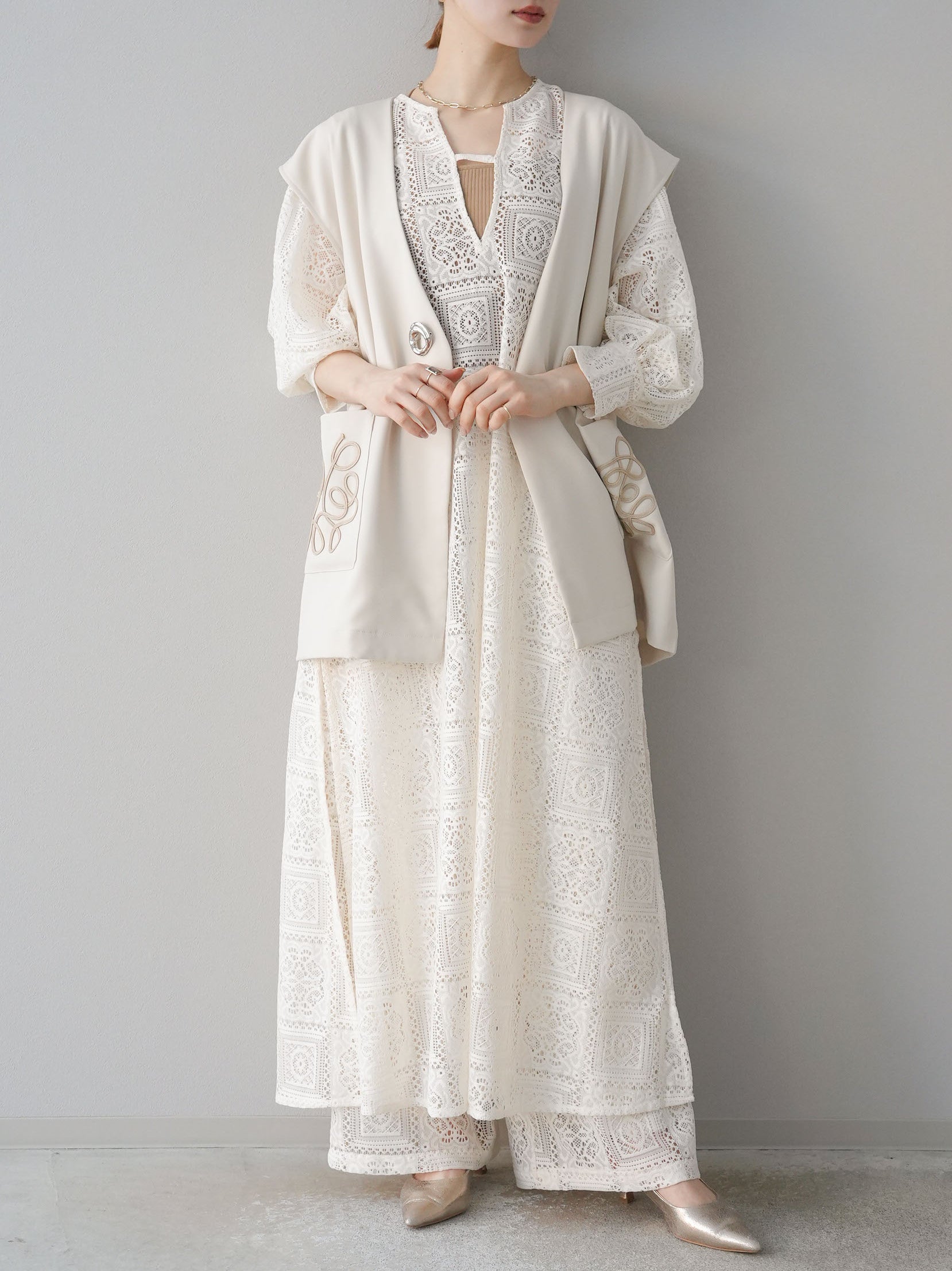 予約]ブロックレースワイドパンツ/アイボリー – Lumier