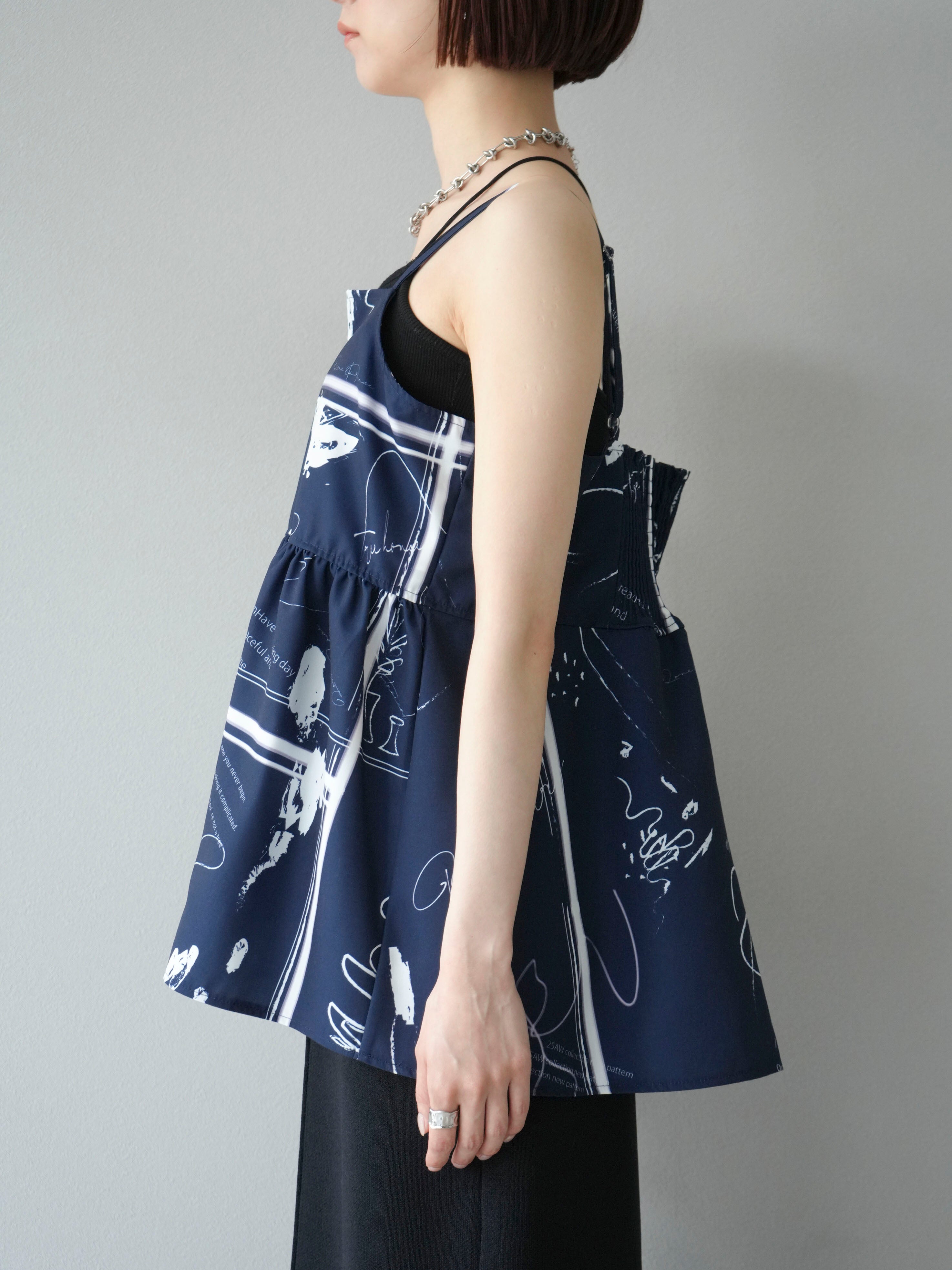 予約]ペイント柄キャミソール/ネイビー – Lumier