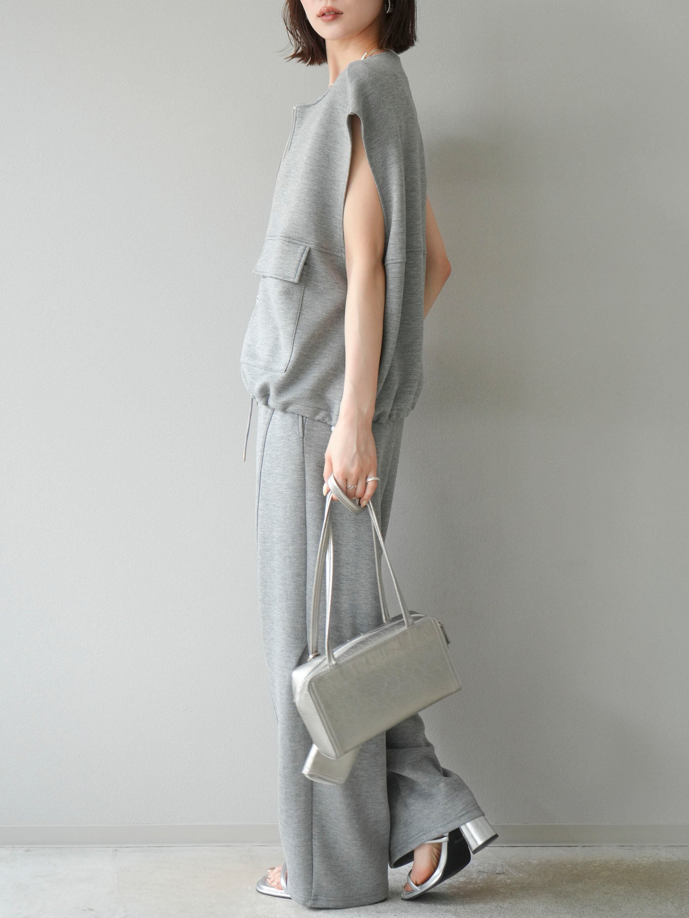 SET]ライトポンチZIPブルゾン+ライトポンチカーブパンツ(2set) – Lumier