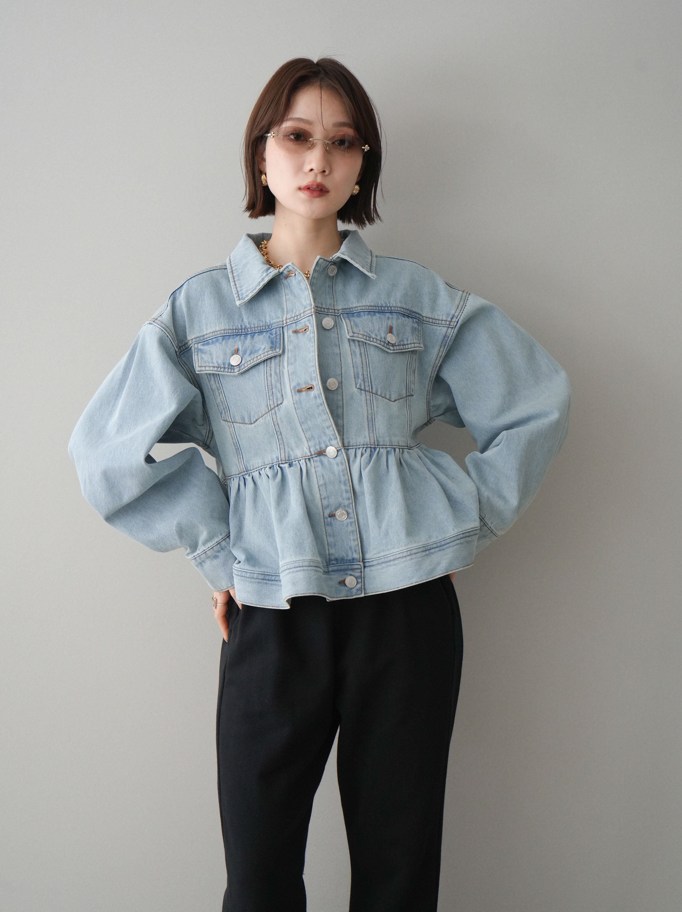 予約]ぺプラムフレアデニムジャケット/bleach – Lumier