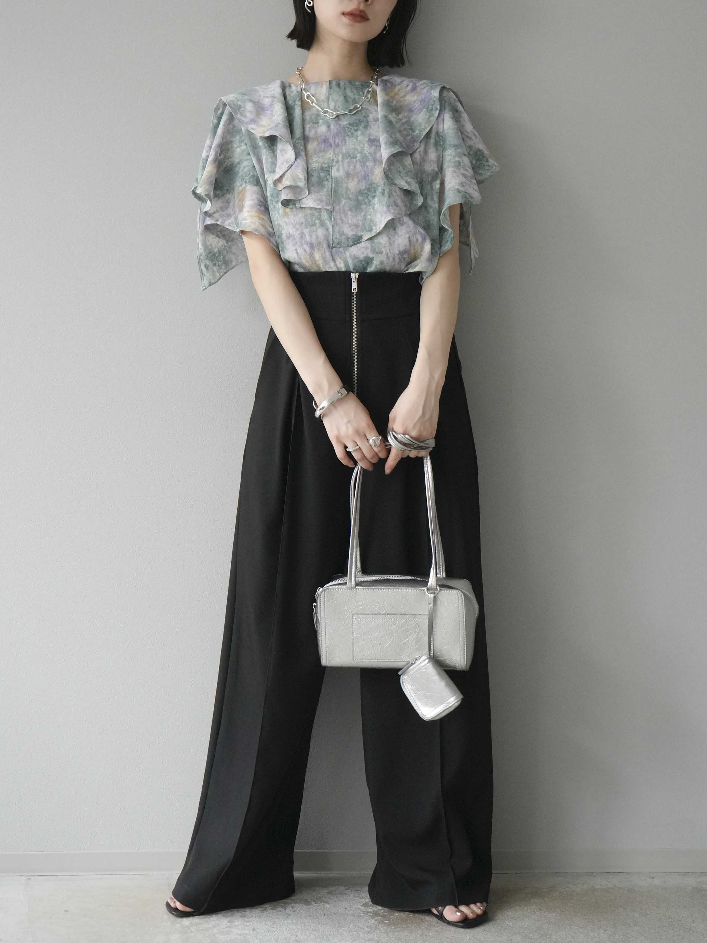 予約]水彩アートラッフルカラーブラウス/グリーン – Lumier