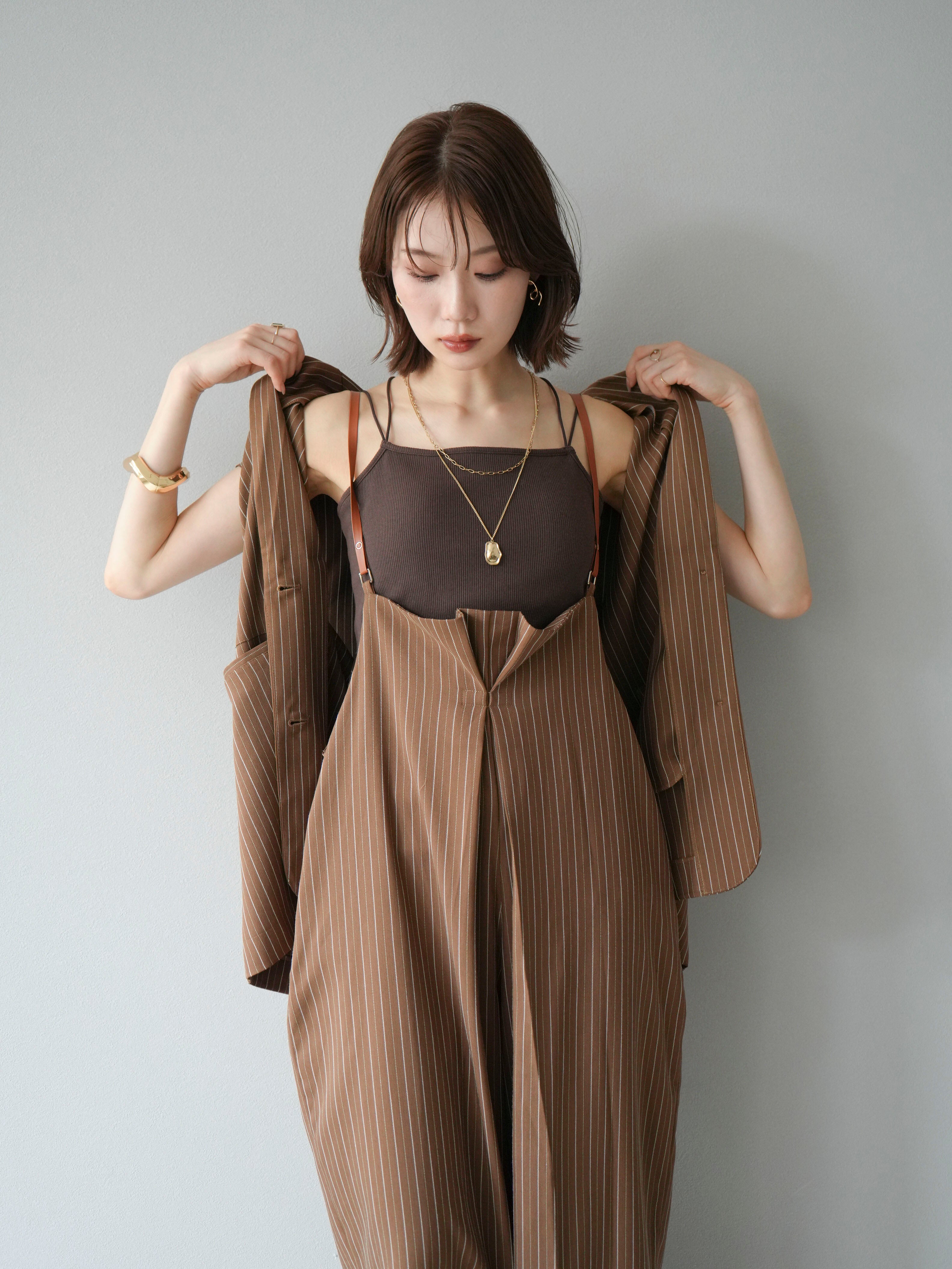 予約]ヘリンボーンストライプサロペット/ブラウン – Lumier