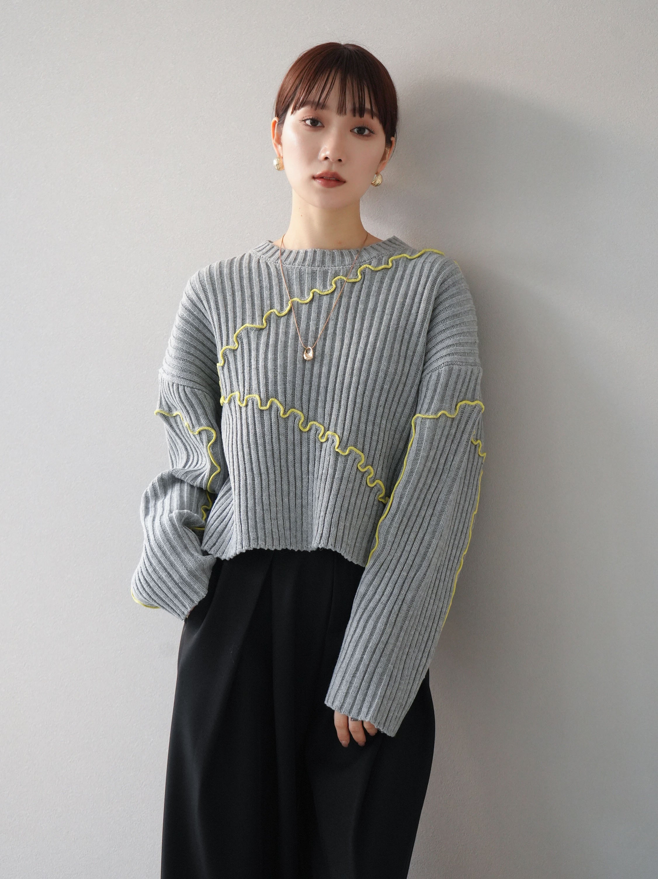 予約]配色メロークロップドニットプルオーバー/グレー – Lumier