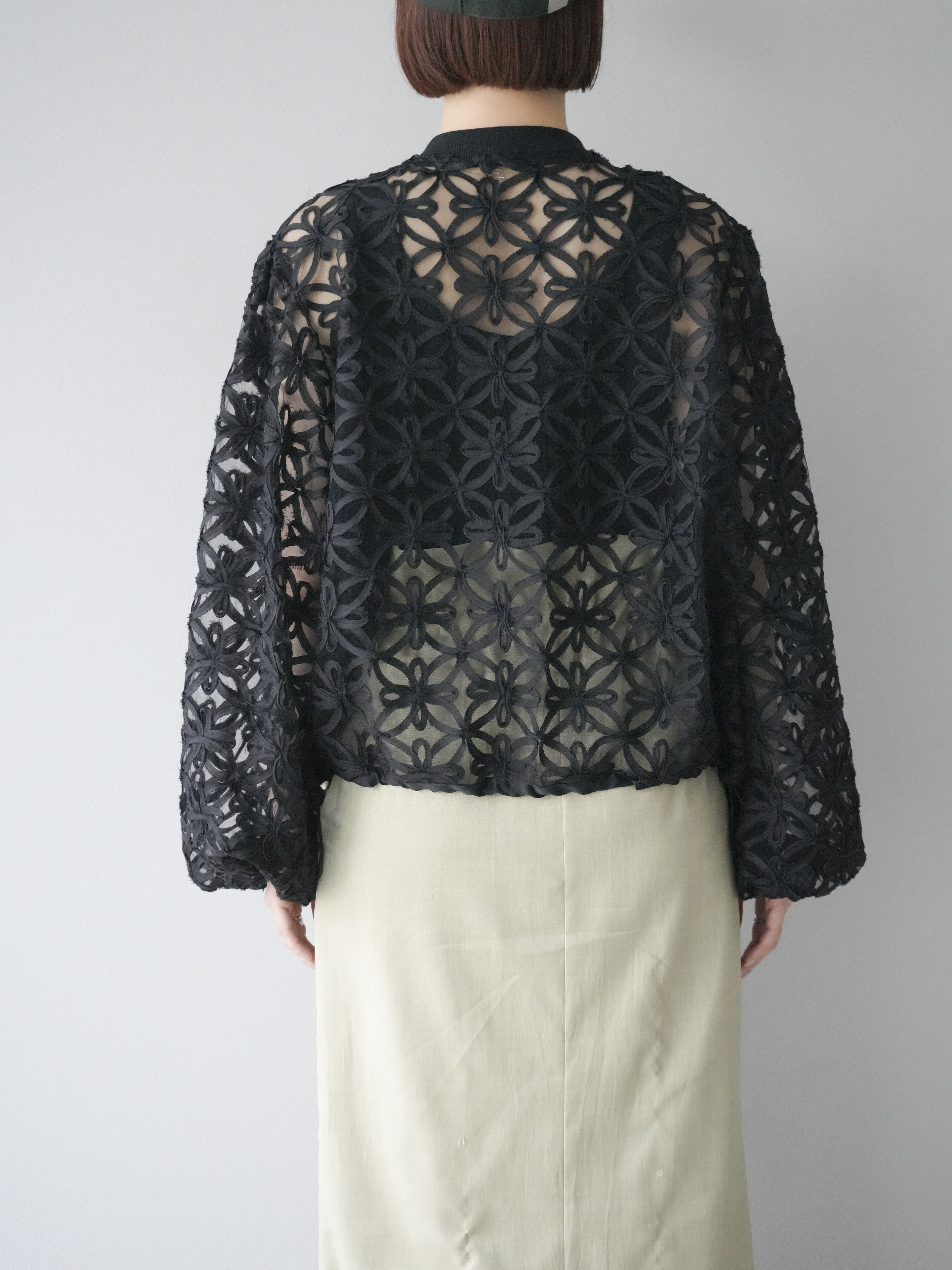 予約]テープレースシアーブルゾン/ブラック – Lumier