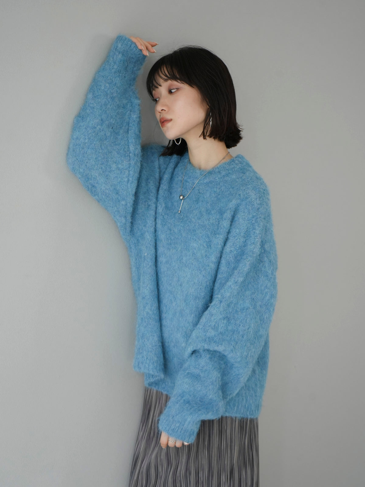 予約]ウール混モヘアタッチシャギーニットプルオーバー/ブルー – Lumier