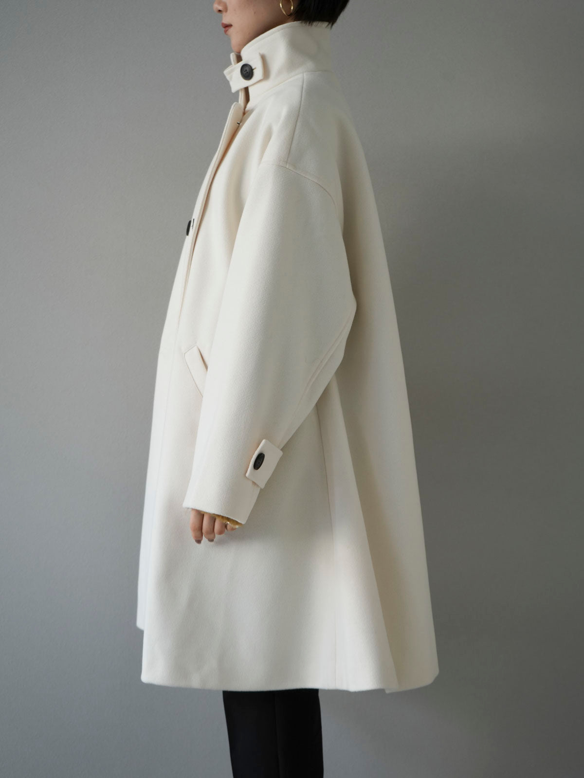 予約]ウールタッチフレアミドルコート/アイボリー – Lumier